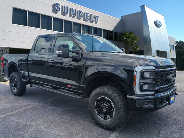 2025 Ford F-250 Super Duty Lariat's photo