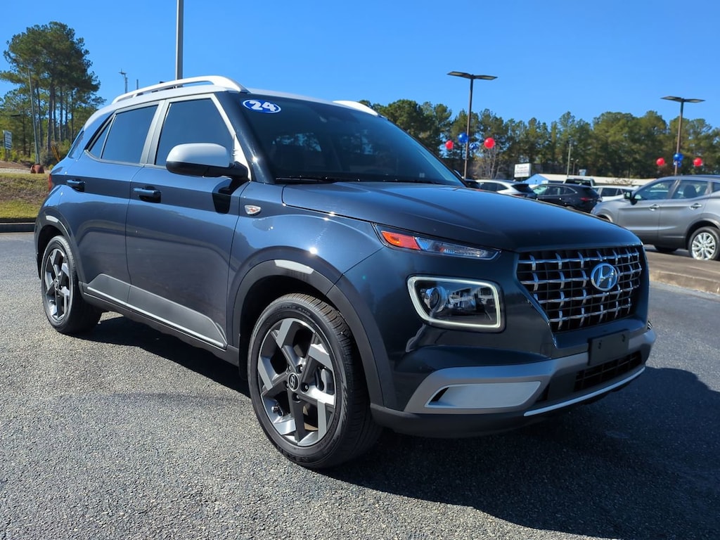 Used 2024 Hyundai Venue Limited