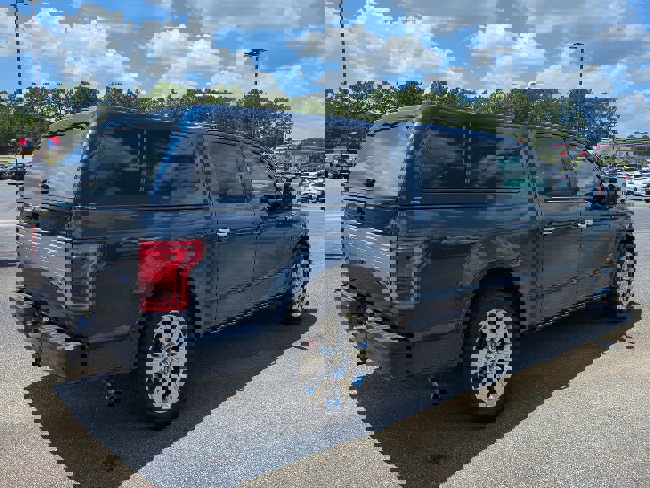 2017 Ford F-150 Limited photo 4