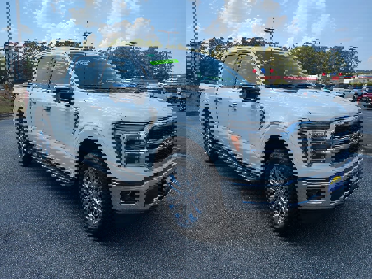 2025 Ford F-150 Lariat photo 2