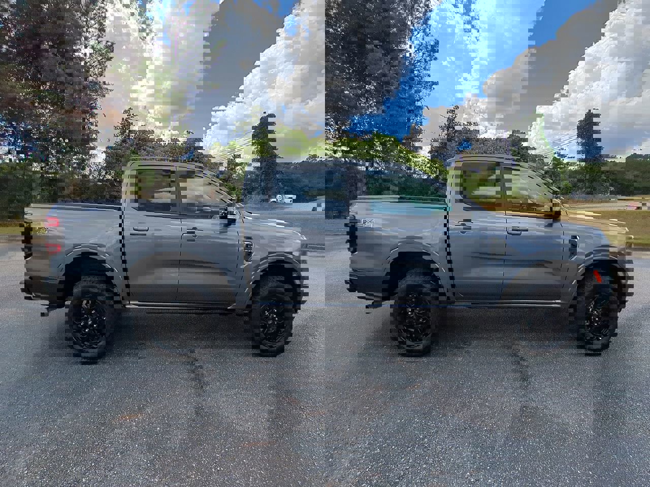 2025 Ford Ranger Lariat photo 3