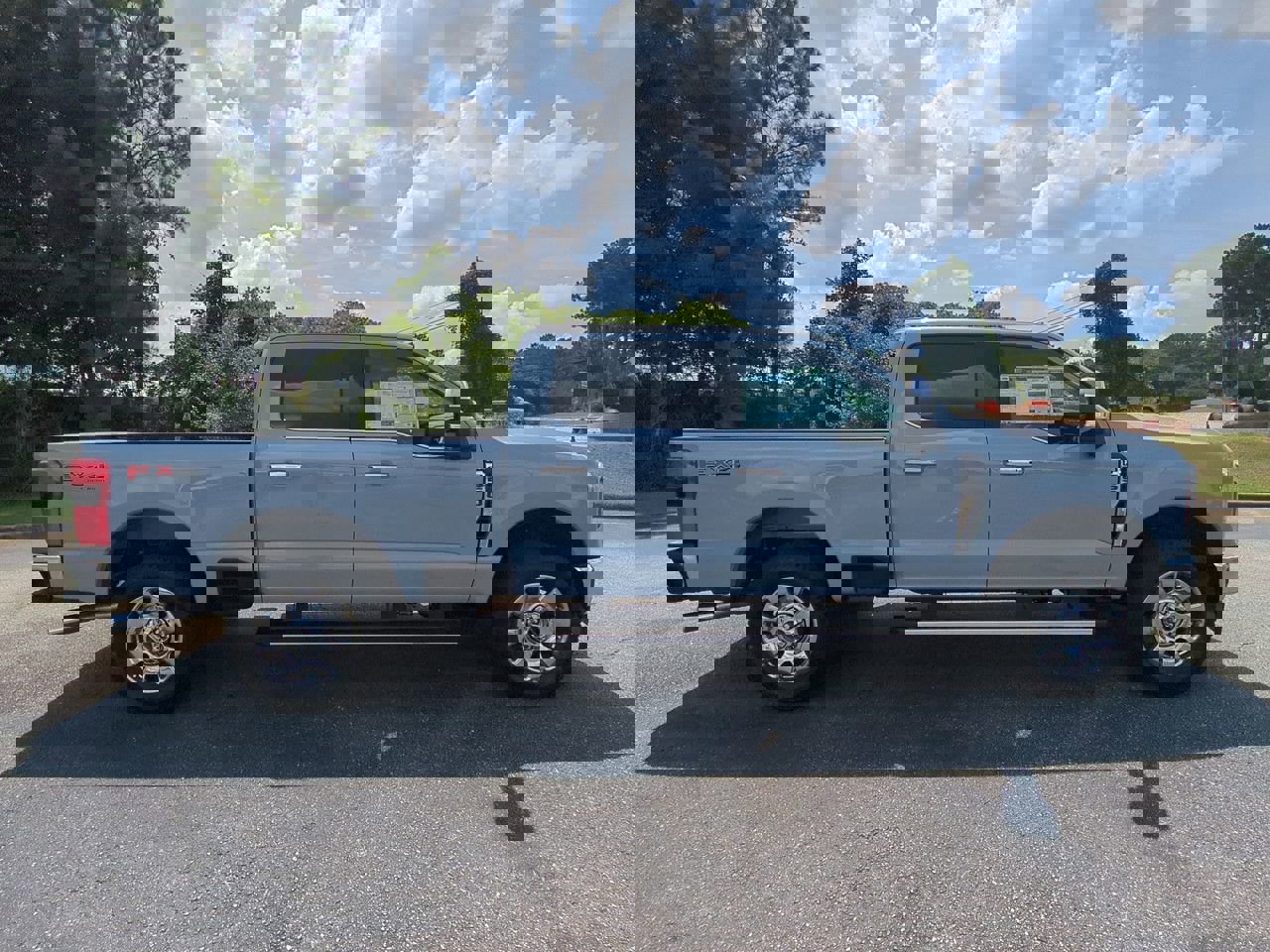 2026 Ford F-250 Lariat Tremor photo 3