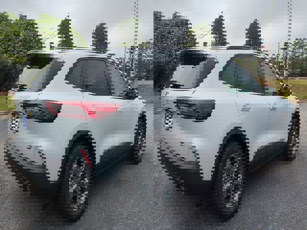 2026 Ford Escape ST-Line Select photo 4