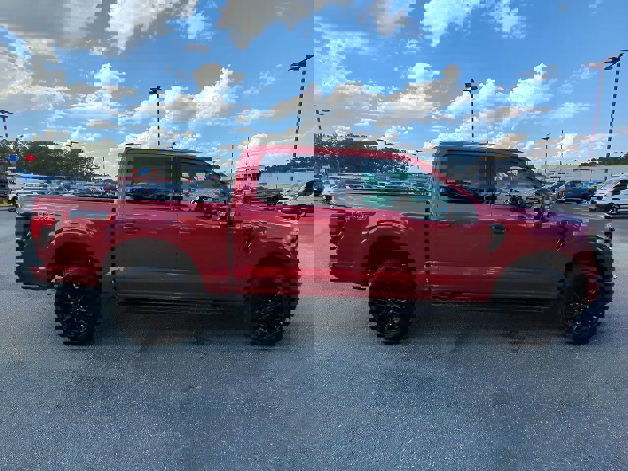 2025 Ford F-150 XLT photo 3