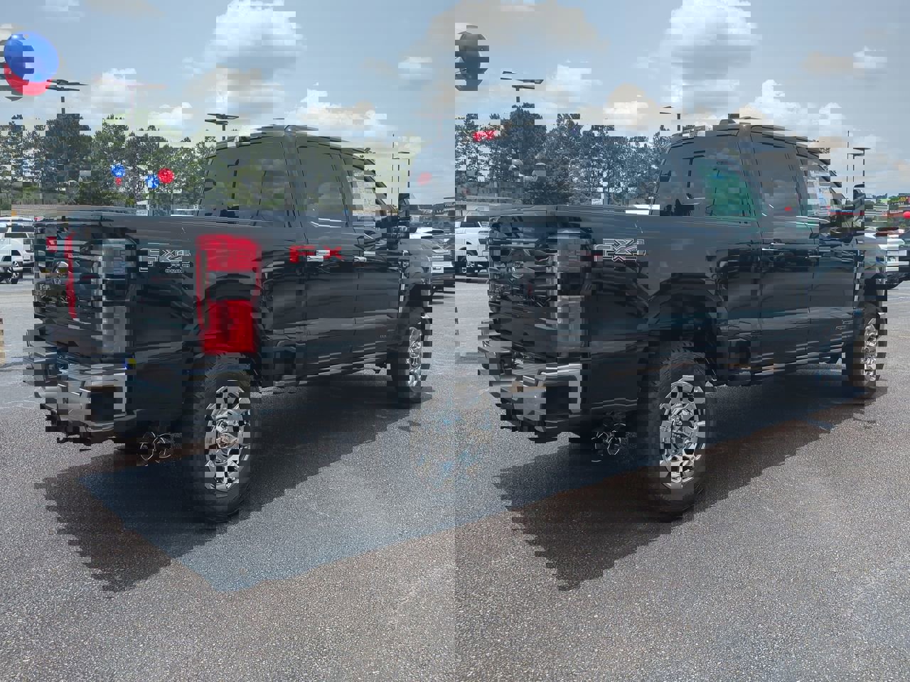 2025 Ford F-250 Lariat photo 4