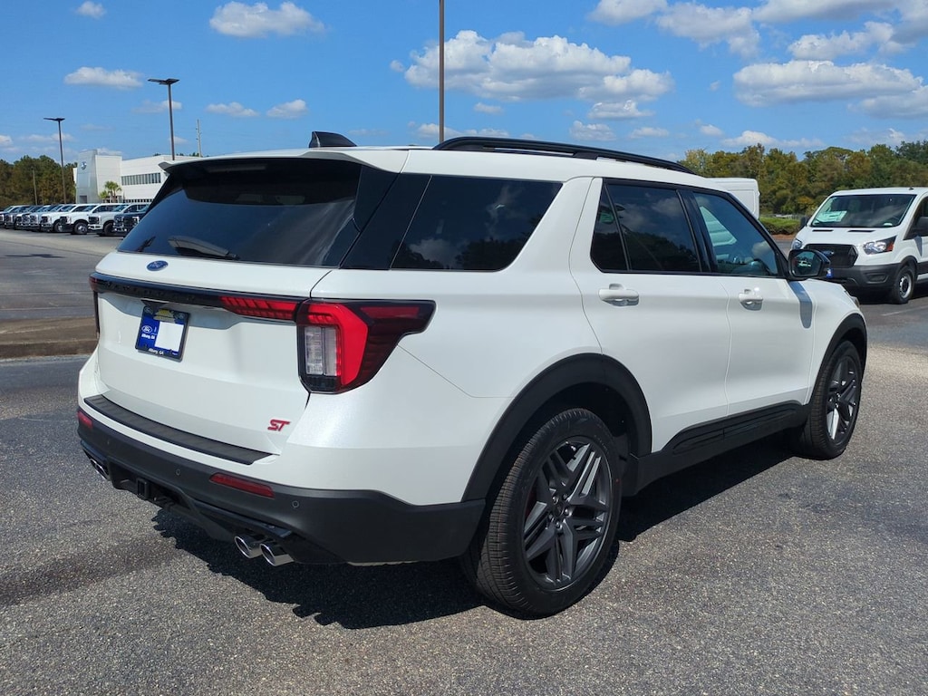 New 2025 Ford Explorer