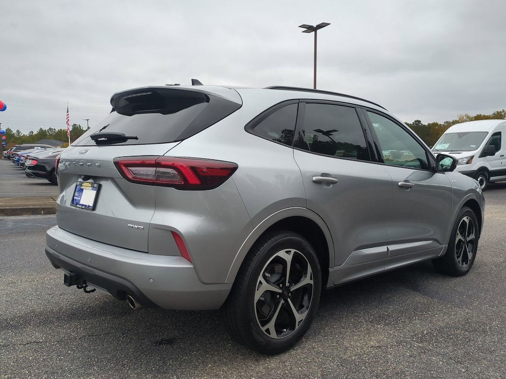 Certified 2023 Ford Escape