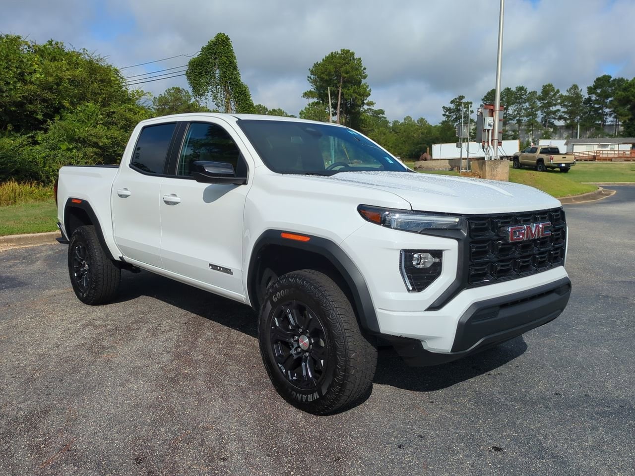 Used 2023 GMC Canyon Elevation with VIN 1GTP5BEK1P1178204 for sale in Albany, GA