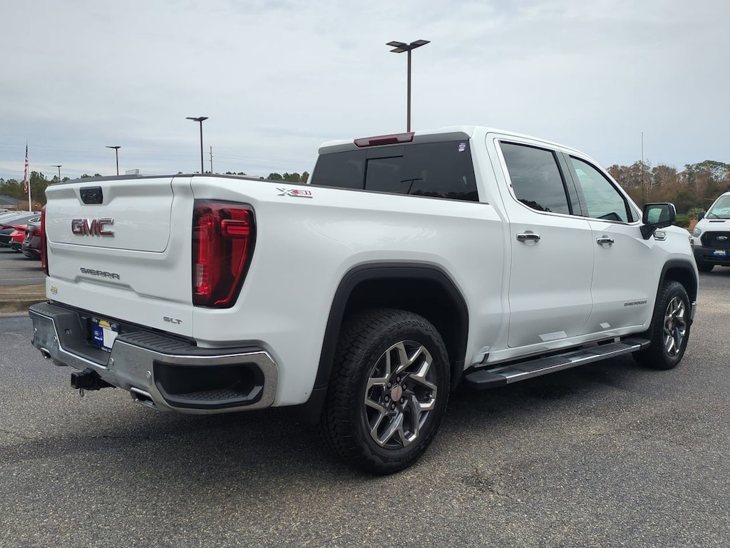 Used 2025 GMC Sierra 1500 SLT