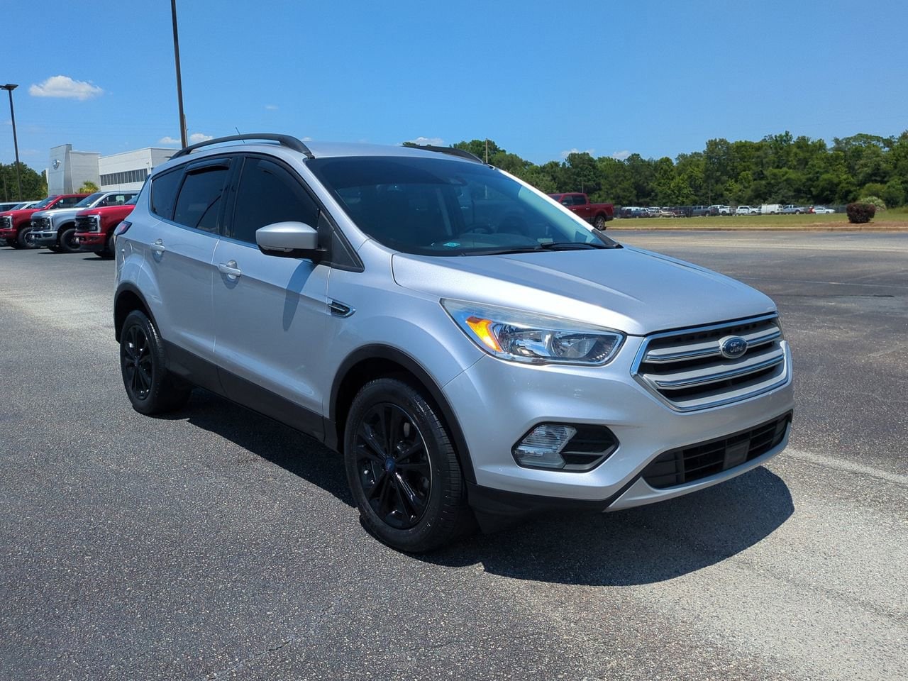 Used 2018 Ford Escape SE with VIN 1FMCU0GD0JUB59147 for sale in Albany, GA