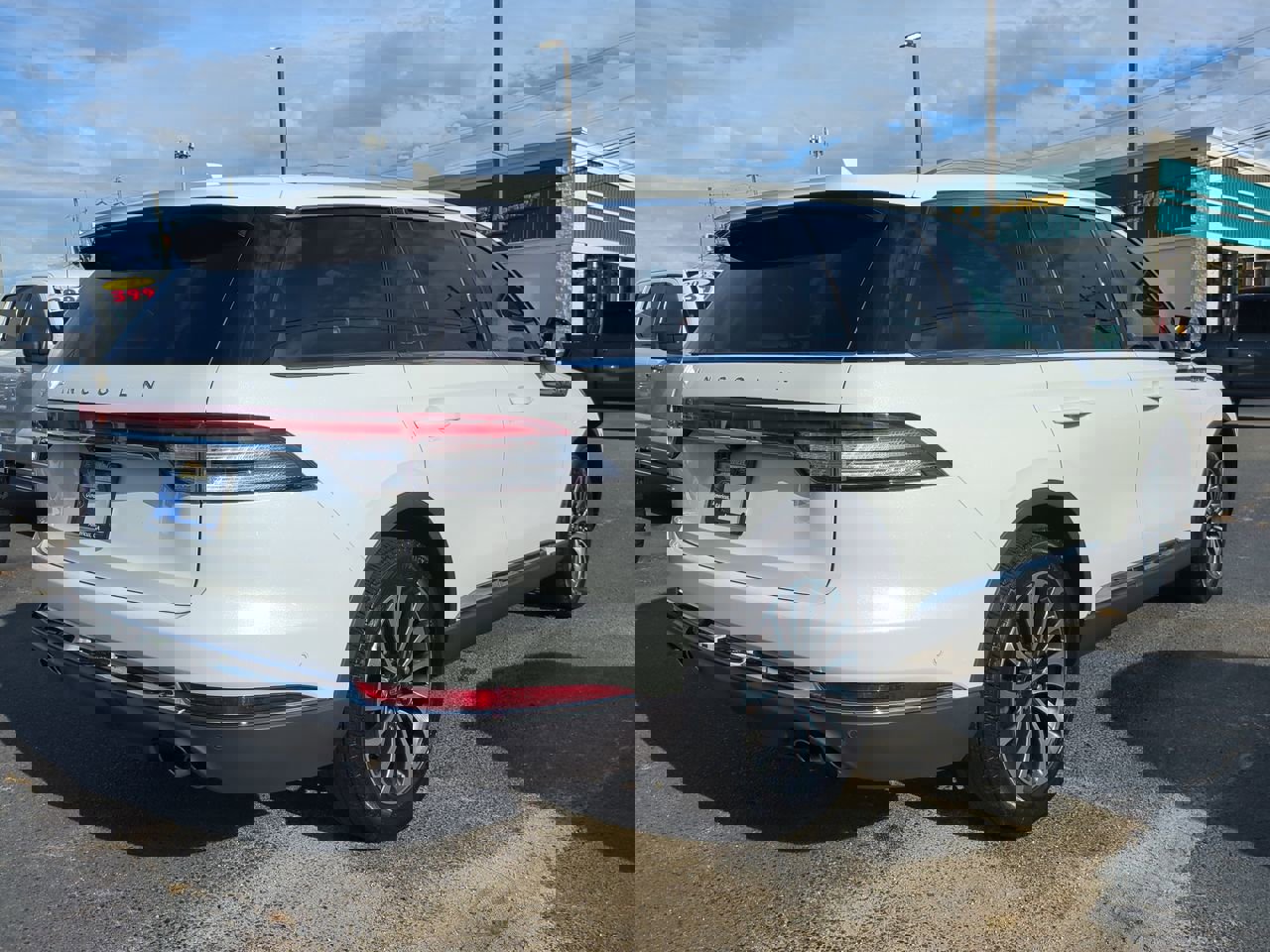 2022 Lincoln Aviator Reserve photo 2