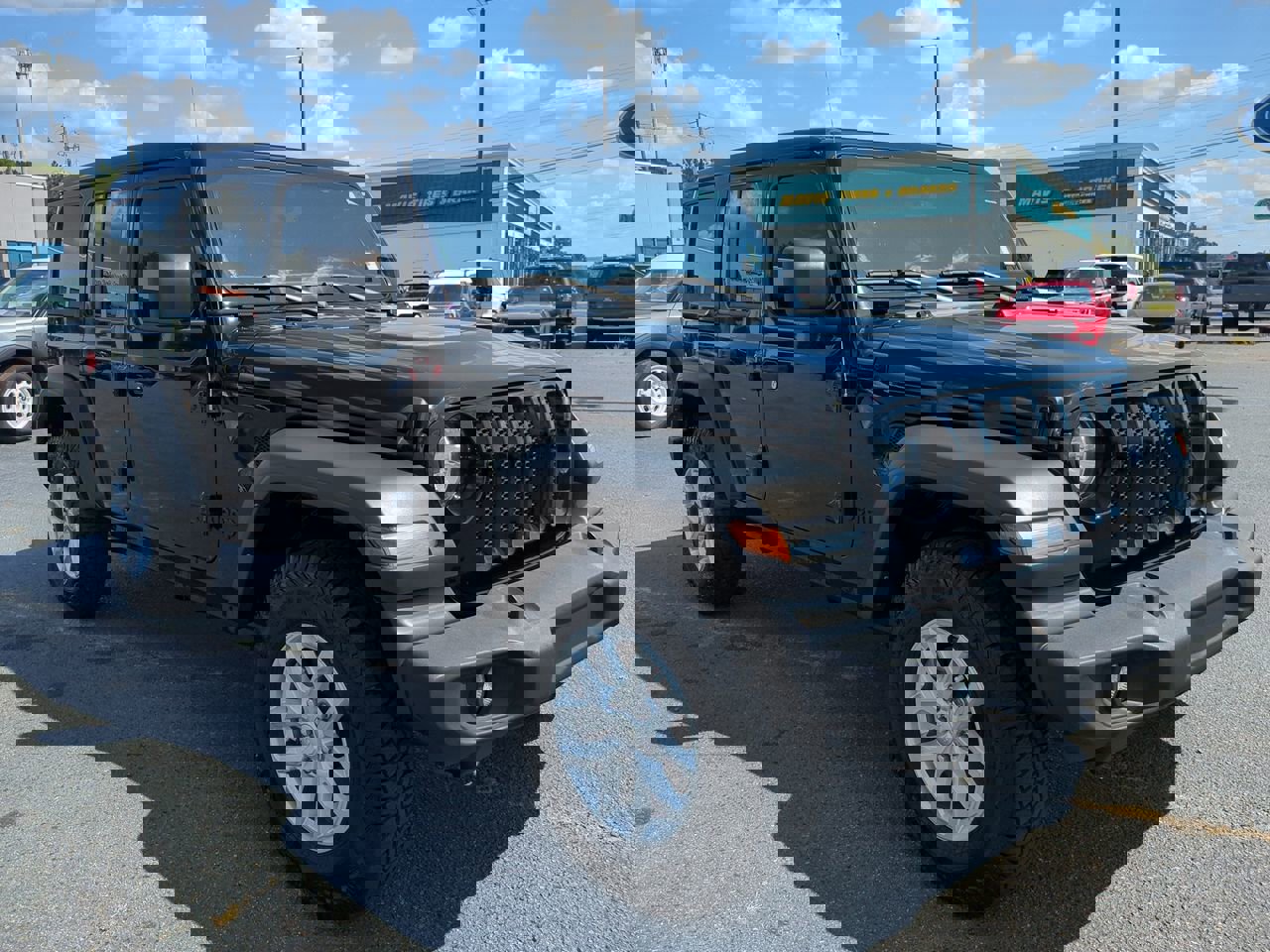 2023 Jeep Wrangler Sport S photo 2