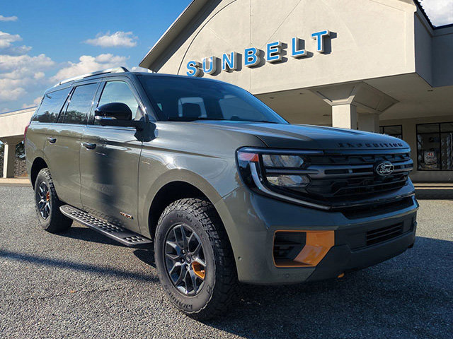 2025 Ford Expedition Tremor's photo