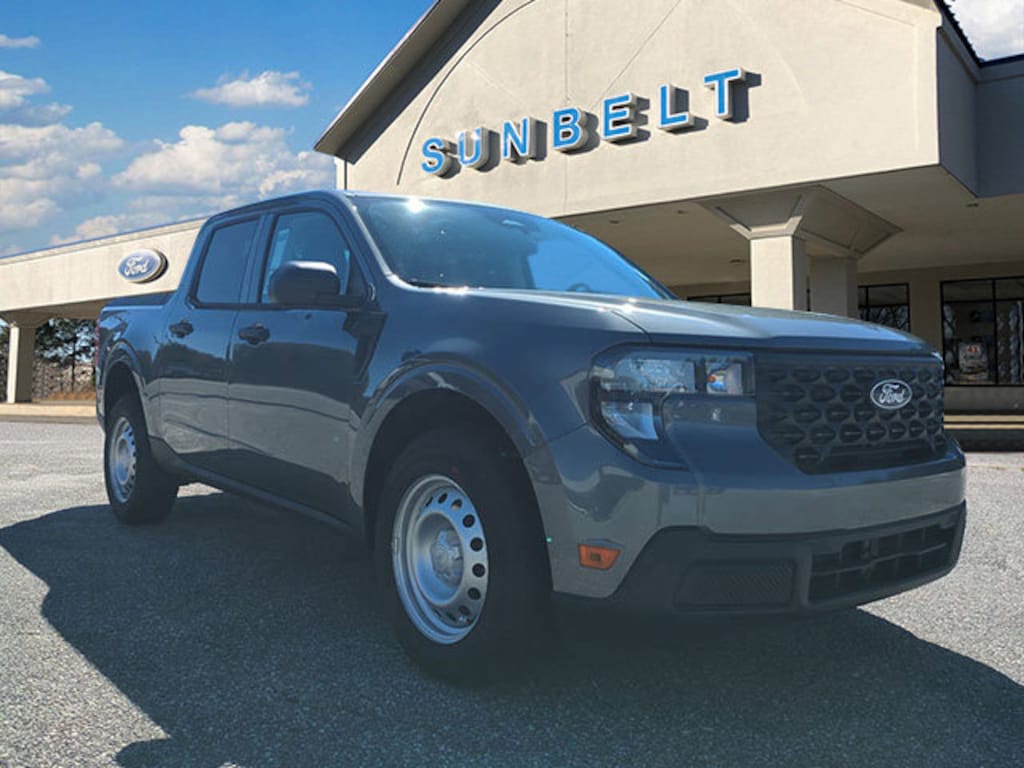New 2025 Ford Maverick XL TRUCK