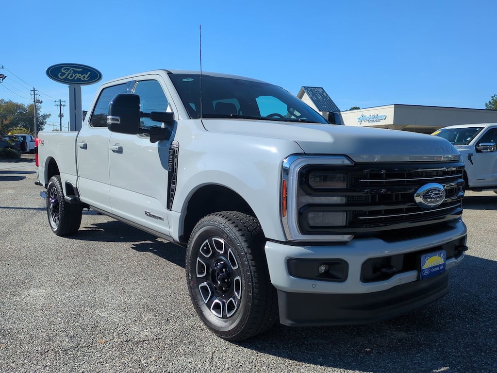 New 2026 Ford Super Duty F-250 Platinum TRUCK