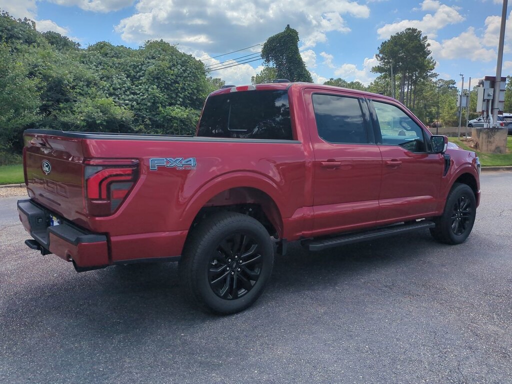 New 2025 Ford F-150 Lariat TRUCK
