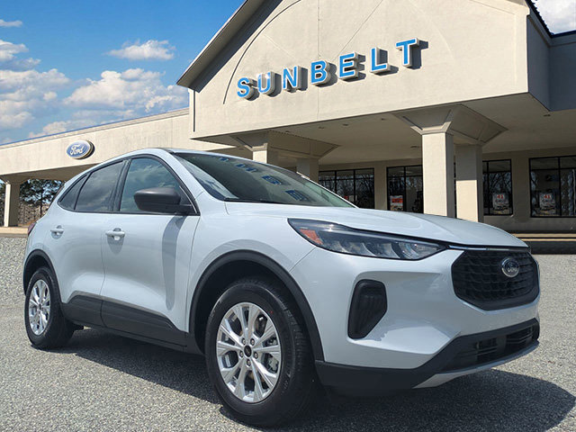 2025 Ford Escape Active's photo