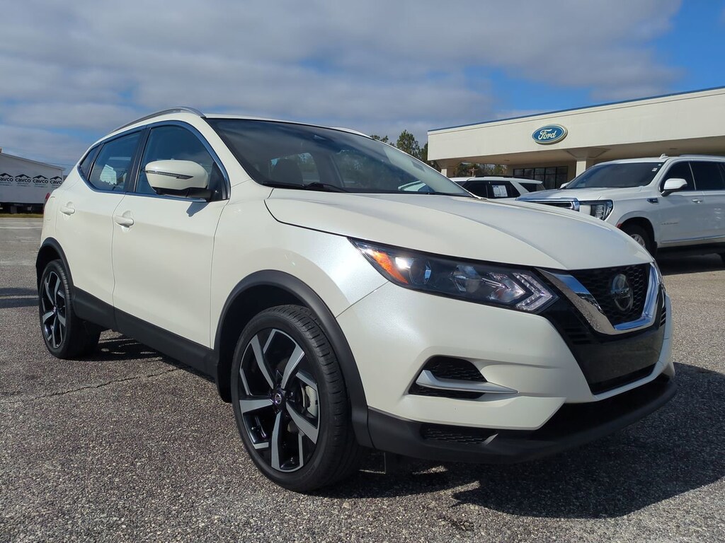 Used 2022 Nissan Rogue Sport SL