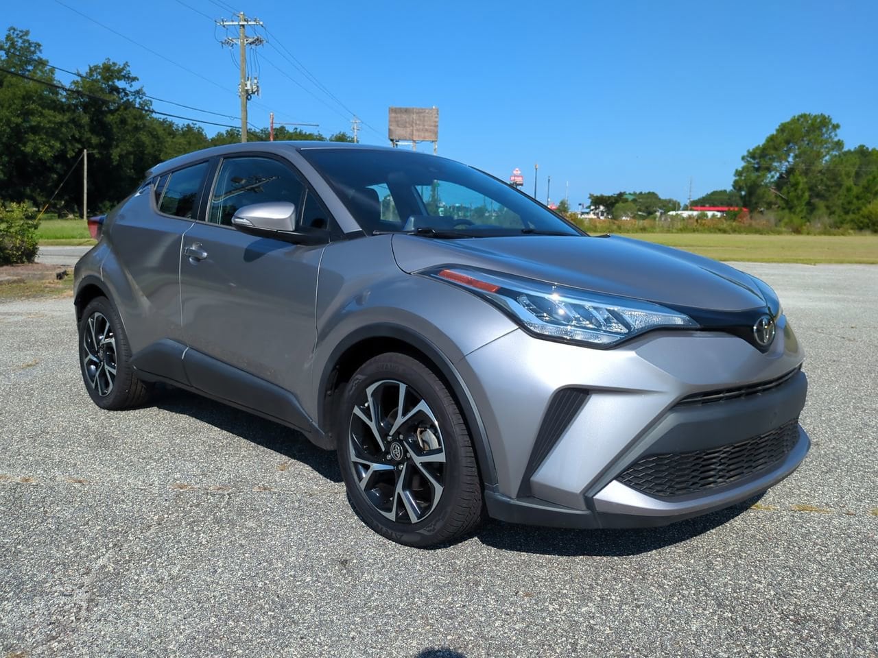 Used 2020 Toyota C-HR XLE with VIN NMTKHMBX3LR111287 for sale in Cordele, GA