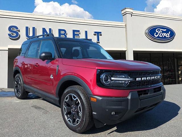 2025 Ford Bronco Sport Outer Banks's photo