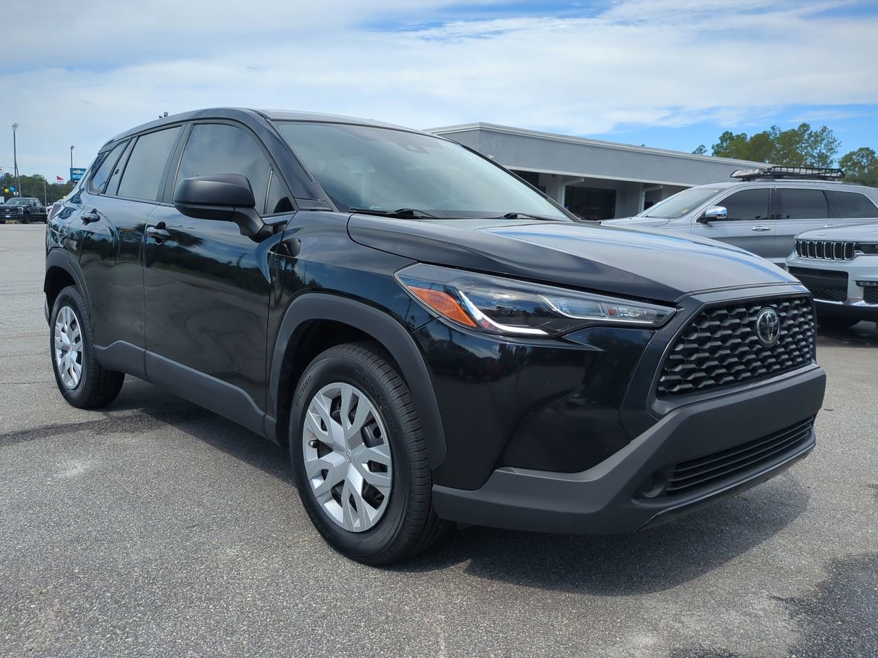 Used 2022 Toyota Corolla Cross L with VIN 7MUAAAAG0NV010072 for sale in Sylvester, GA