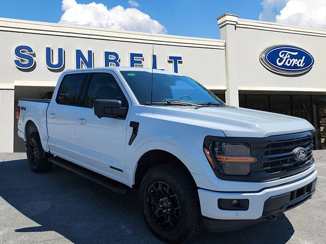 2025 Ford F-150 XLT's photo