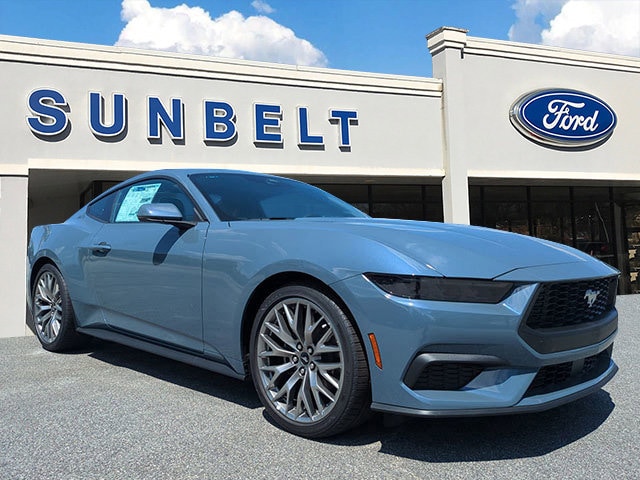 2025 Ford Mustang EcoBoost Premium's photo