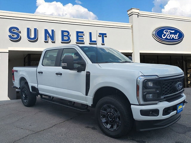 2025 Ford F-250 Super Duty XL's photo