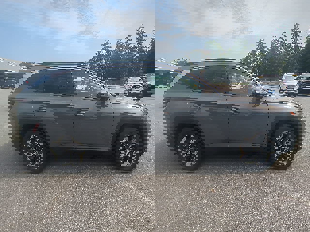 2024 Hyundai Tucson SEL Convenience photo 2