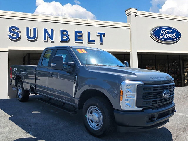2026 Ford F-250 Super Duty XL's photo