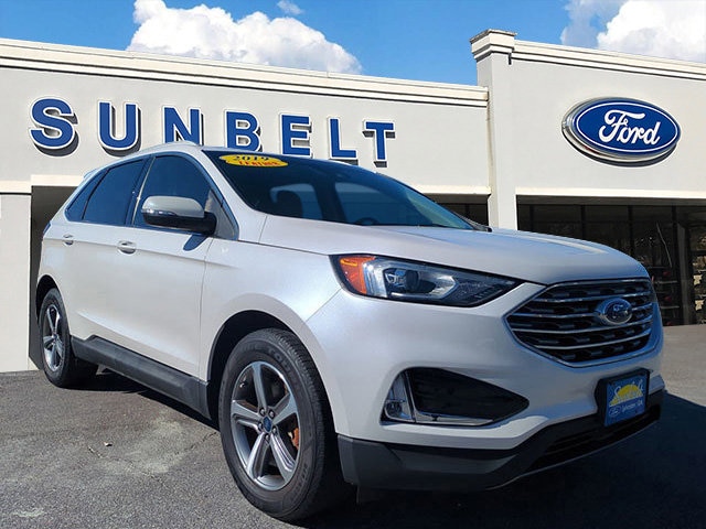 2019 Ford Edge SEL's photo