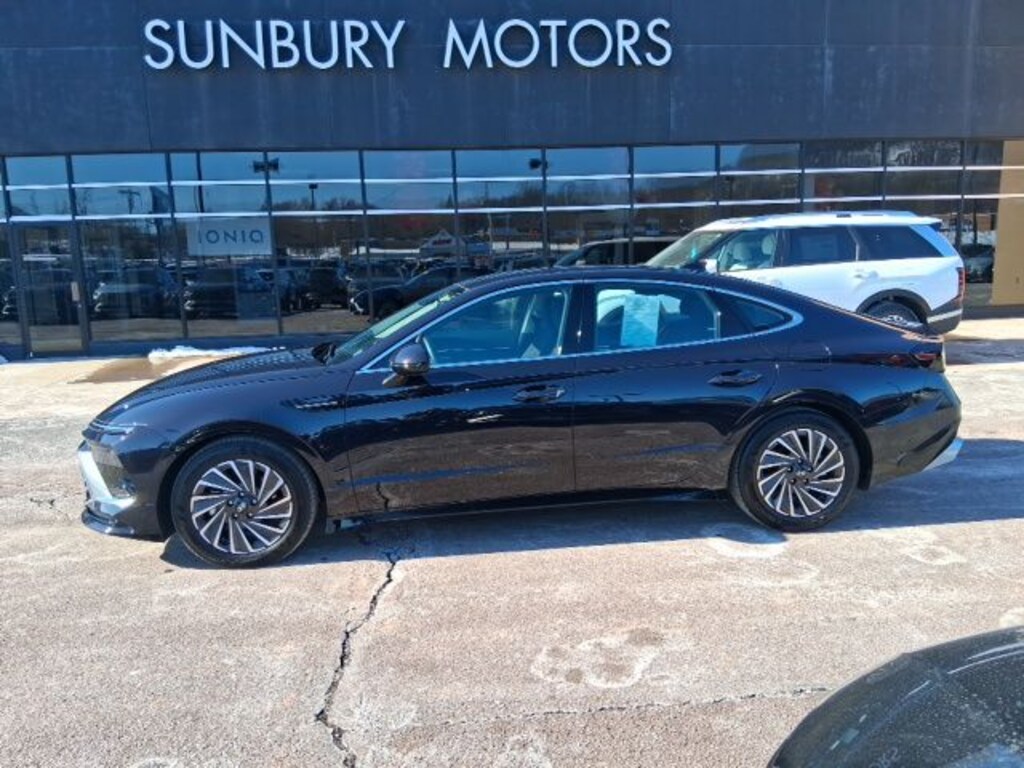 Certified 2025 Hyundai Sonata Hybrid SEL Sedan