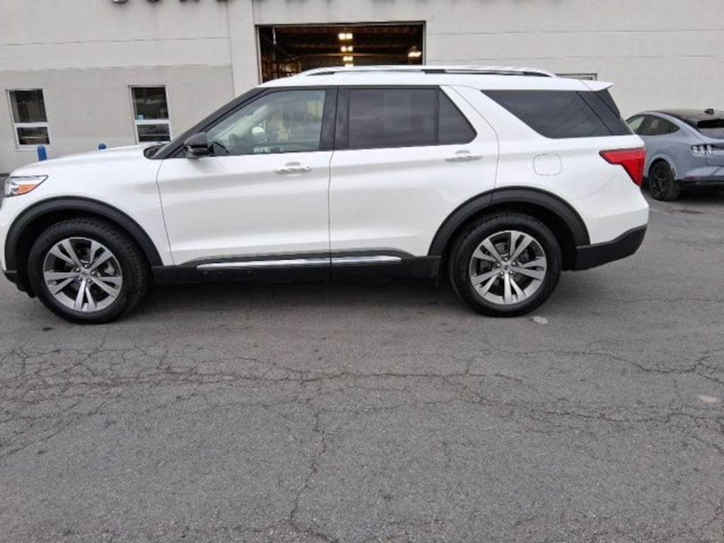 Used 2020 Ford Explorer Platinum SUV