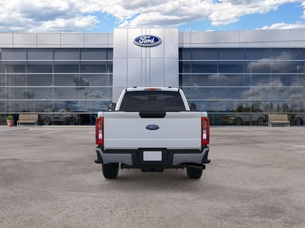 New 2026 Ford Super Duty F-350® XLT TRUCK
