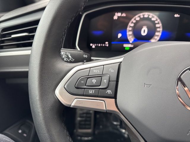 2024 Volkswagen Jetta Sport - Photo 20