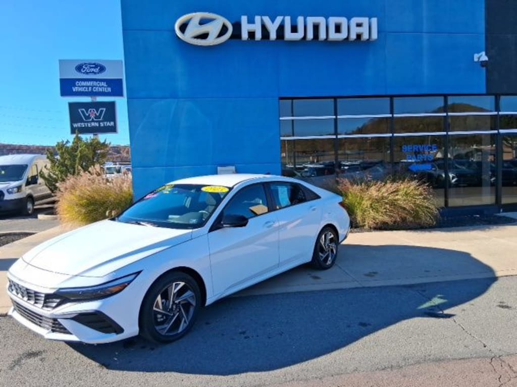 Certified 2025 Hyundai Elantra Hybrid SEL Sport Sedan