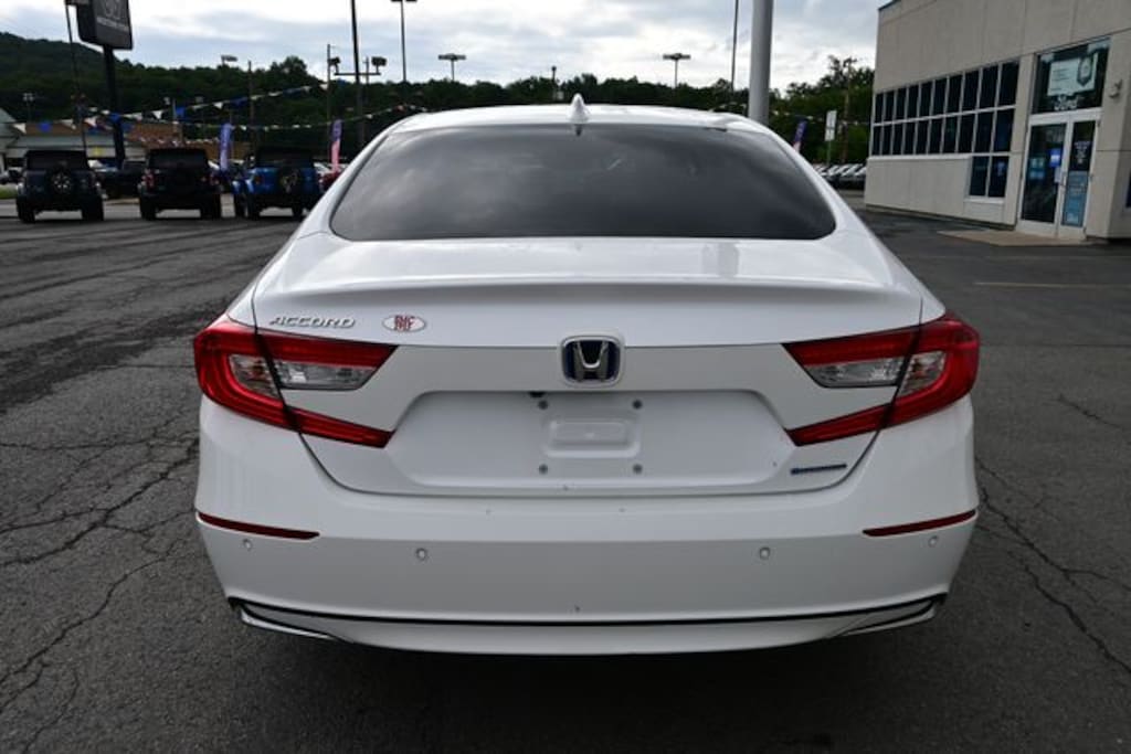 Used 2022 Honda Accord Hybrid EX-L Sedan