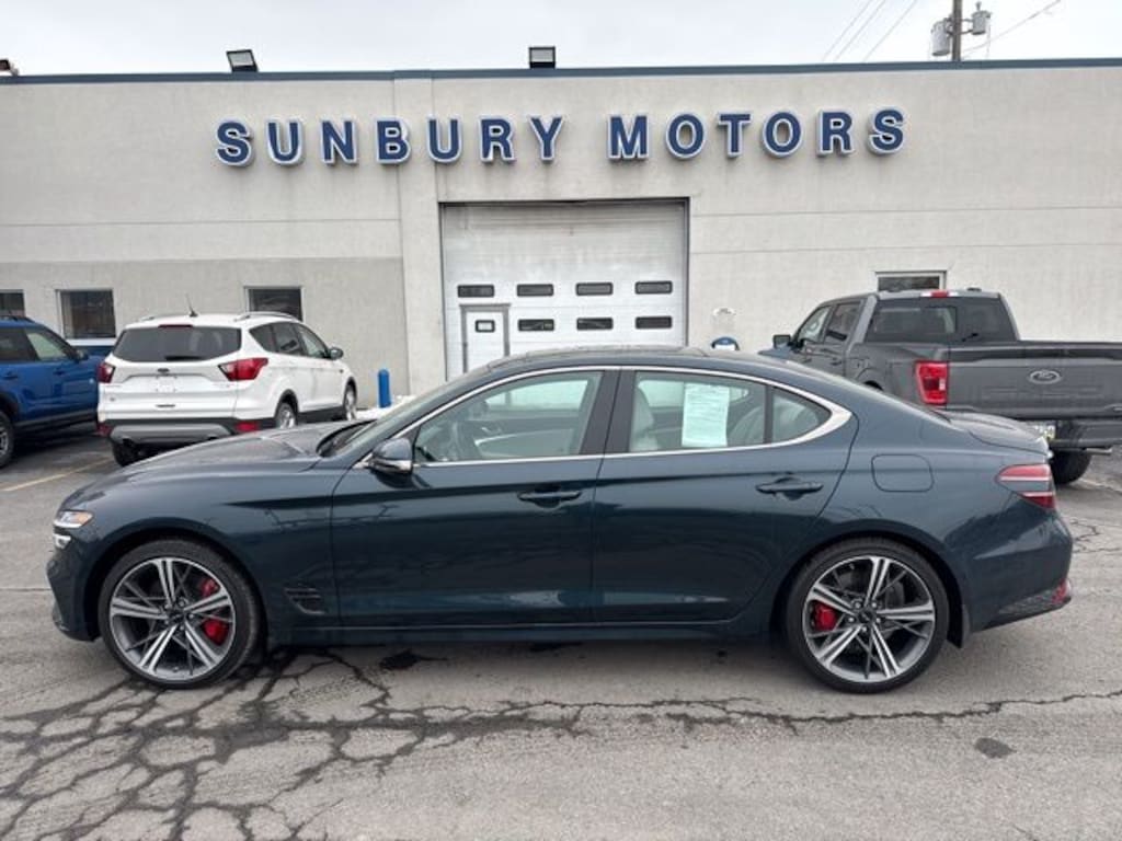 Used 2024 Genesis G70 2.5T Sedan