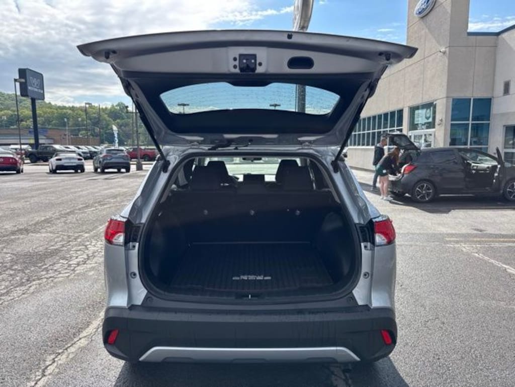 Used 2023 Toyota Corolla Cross LE SUV