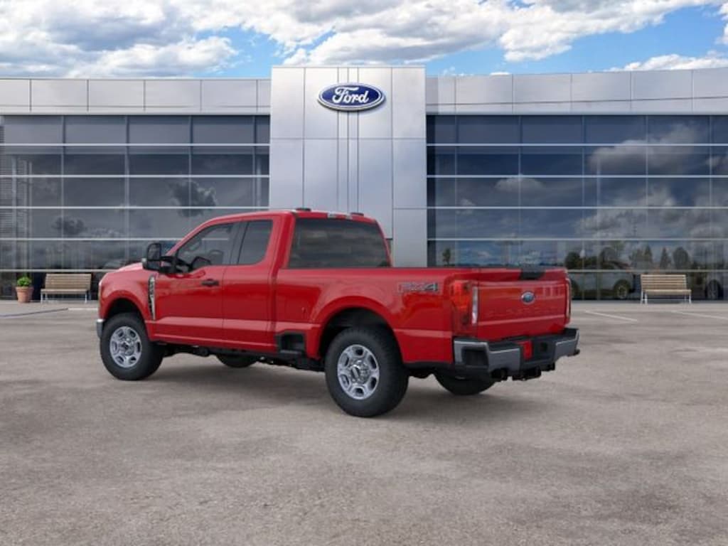 New 2026 Ford Super Duty XLT Truck Super Cab