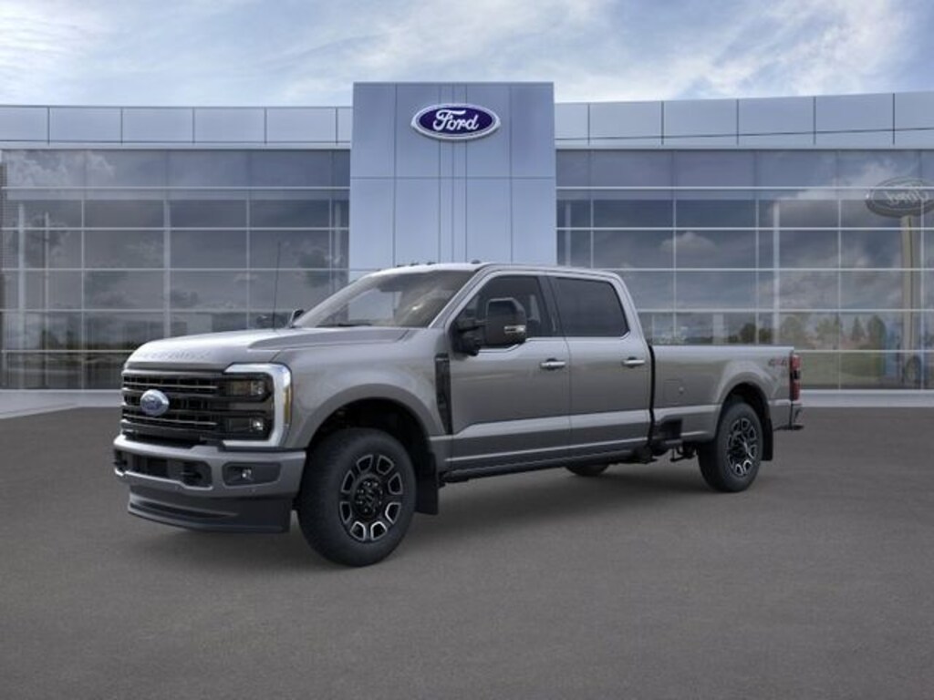New 2026 Ford Super Duty Platinum Truck Crew Cab