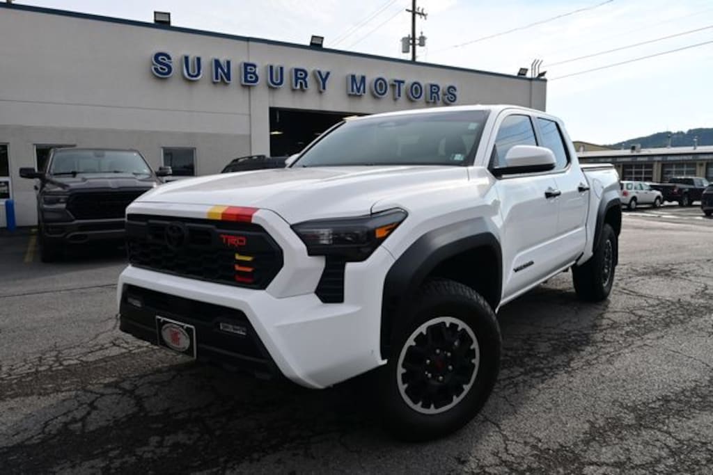 Used 2024 Toyota Tacoma TRD Off-Road Truck Double Cab