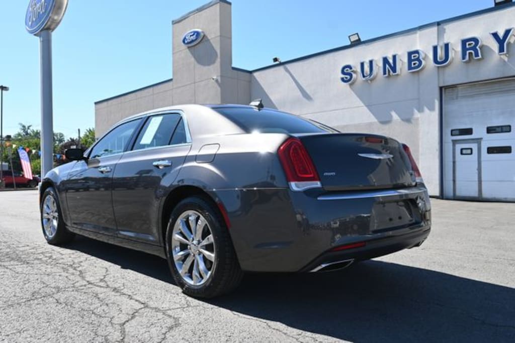Used 2015 Chrysler 300 C Sedan