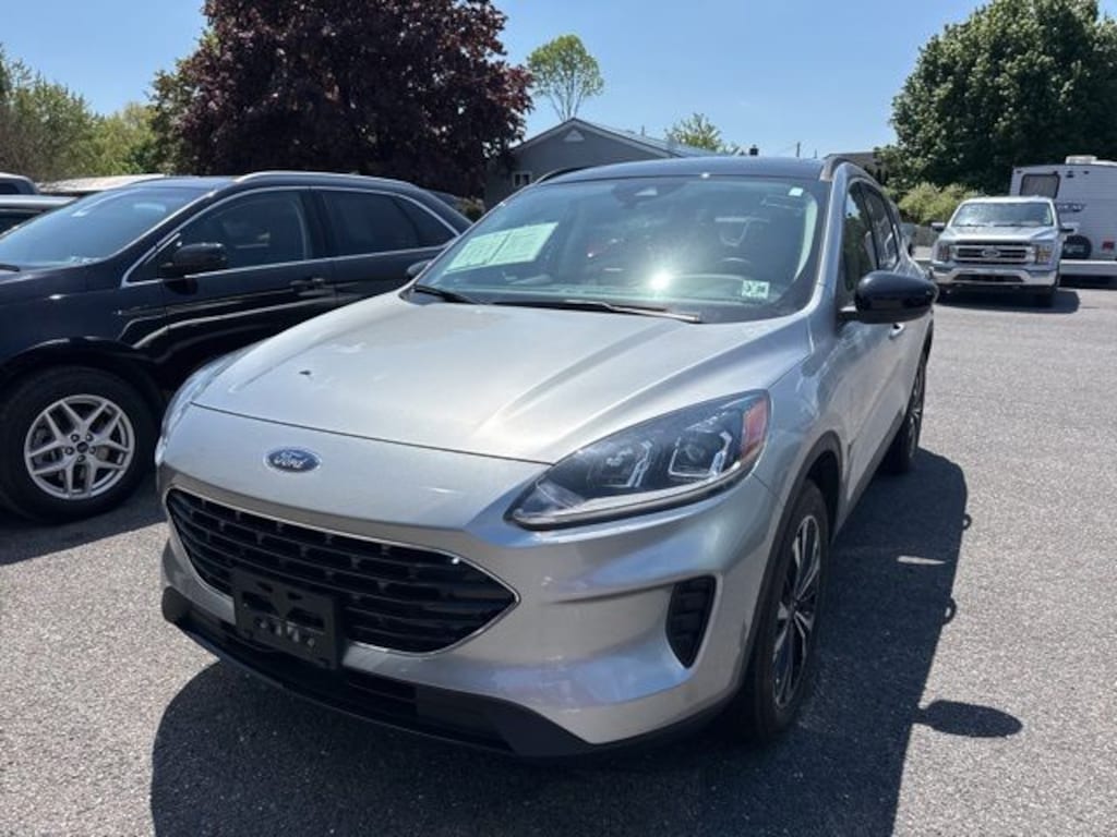 Used 2022 Ford Escape SE SUV