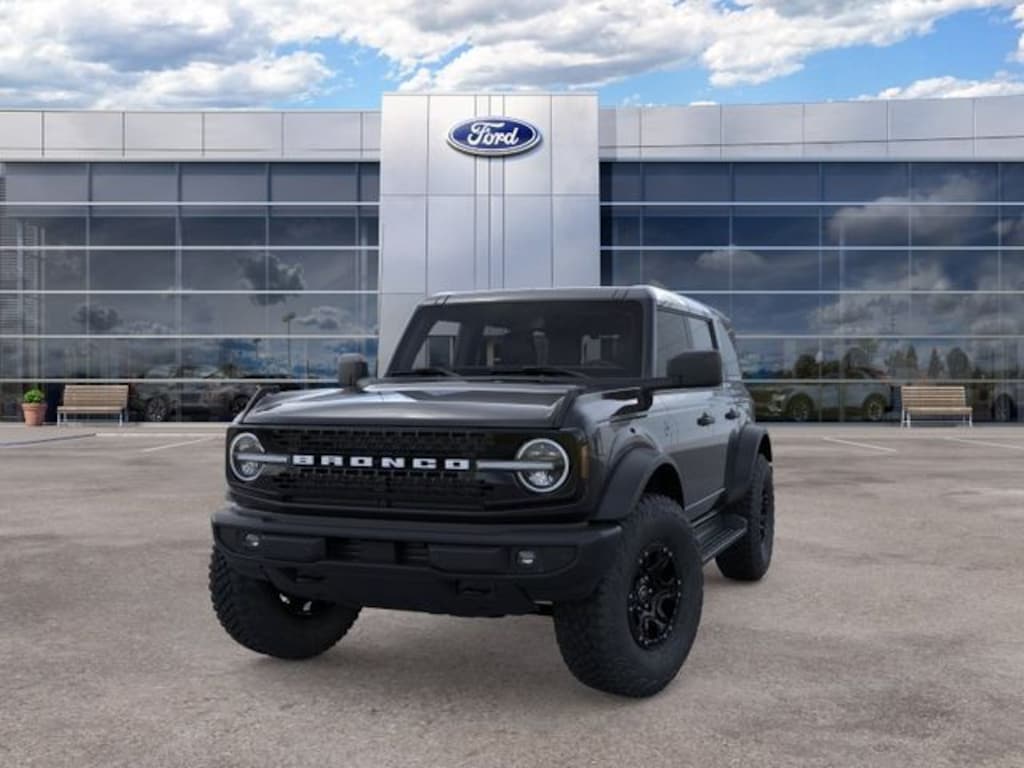 New 2026 Ford Bronco Outer Banks SUV
