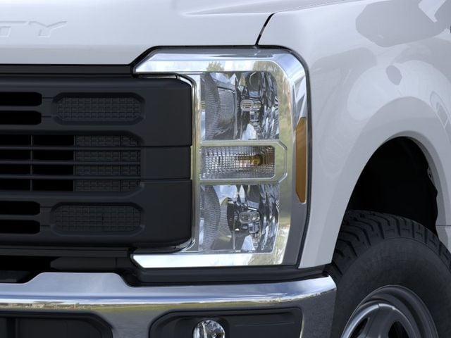 2026 Ford F-350 Super Duty XL - Photo 18