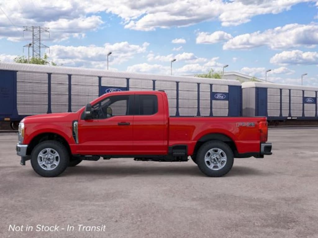 New 2026 Ford Super Duty XLT Truck Super Cab