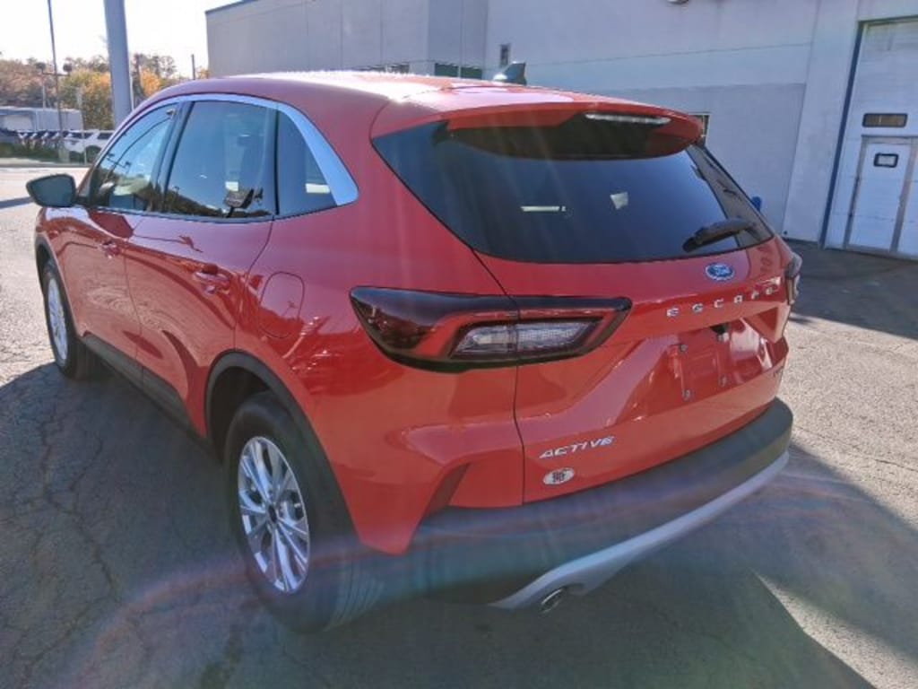 Used 2024 Ford Escape Active SUV