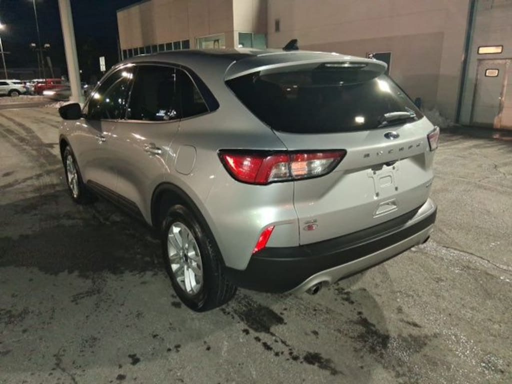 Used 2020 Ford Escape SE SUV