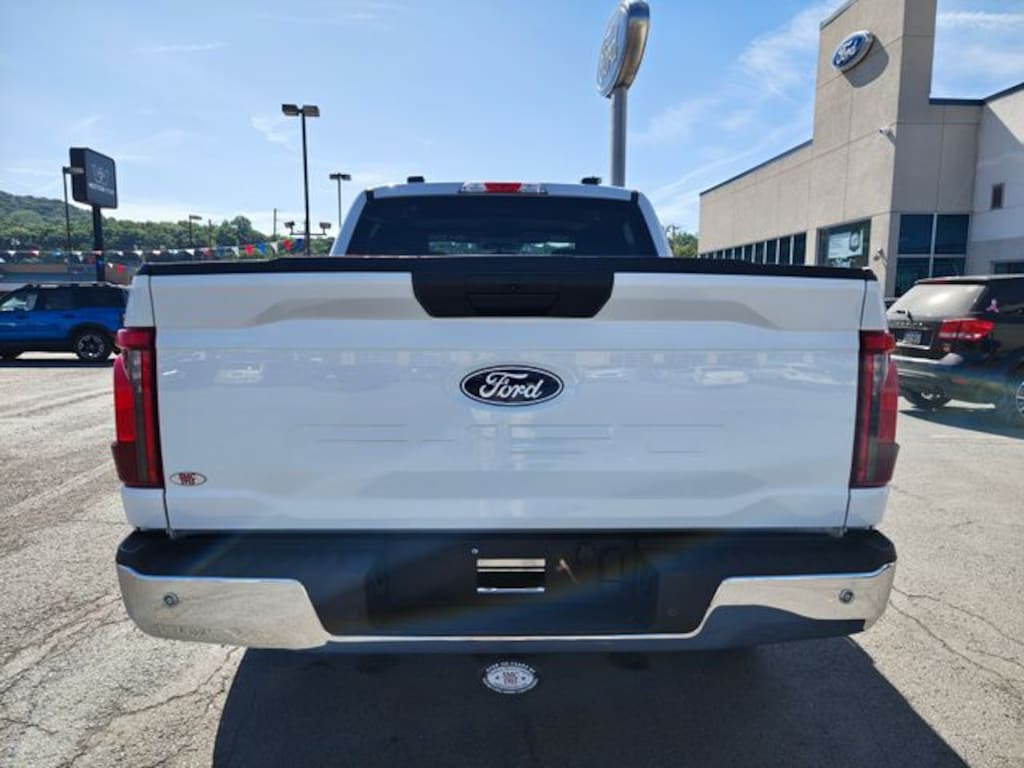 Used 2025 Ford F-150 XLT Truck SuperCrew Cab